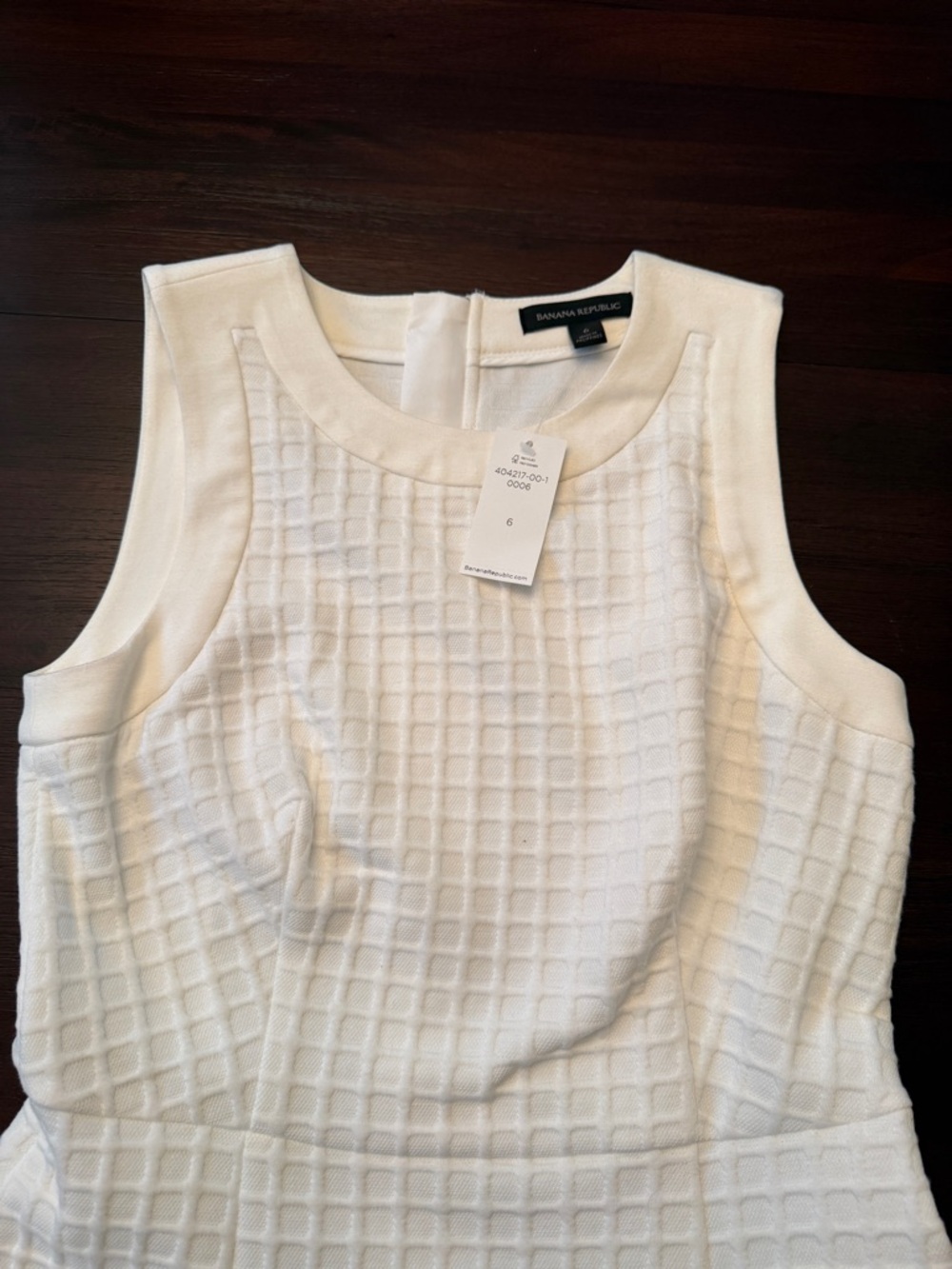 Banana Republic White Textured Sleeveless Dress